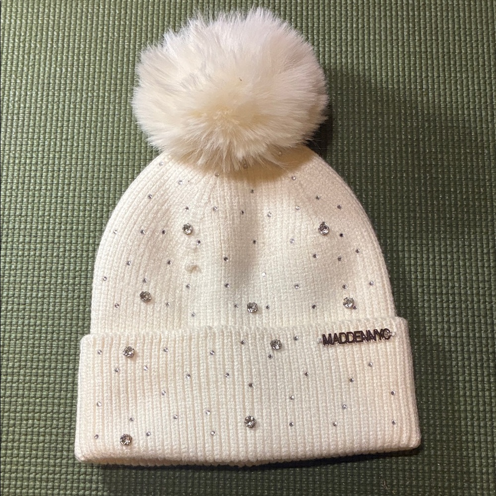 Steve Madden Cream Beanie with Pom-Pom and Sparkle Accents